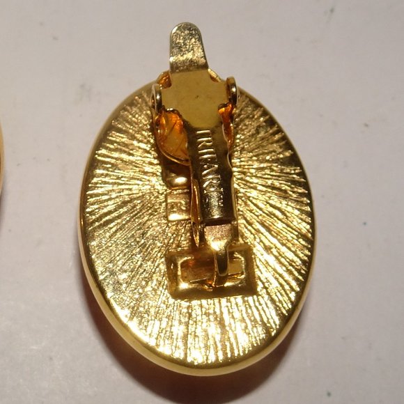 Vtg. Trifari TM Cabochon Clip Earrings - Picture 3 of 5